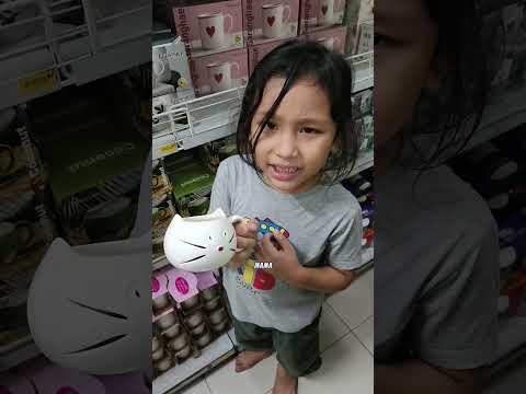 Kalian Pilih Gelas Kelapa Atw Kucing Guys? Mama Kaget Ara & Dedek Nemuin Gelas Lucu Minta Beli ☕🤷‍♀️ thumbnail