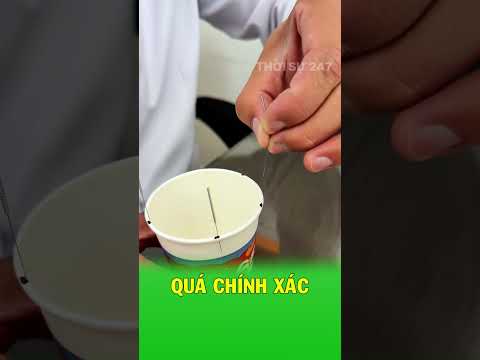 Bác sĩ trình diễn kỹ năng búng kim đỉnh cao thumbnail