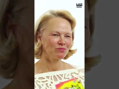 Liam Neeson and Pamela Anderson Try Canadian Candy For The First Time 🍬 thumbnail