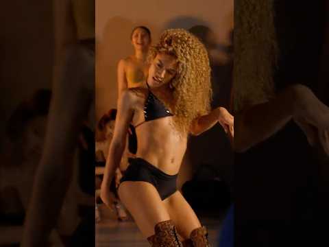 Look at 👀✨ @wendyonly_ She Ate Yanis Up 🔥 #yanismarshall #choreography thumbnail