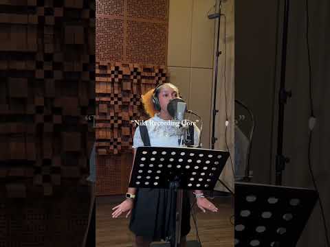 Ternyata #nikibecker  serandom ini saat recording “Sumpah Mati” 🤫😆 thumbnail