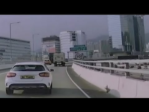 車CAM直擊 - RKTSANG 兜下圈喇 咁行法好危險  thumbnail