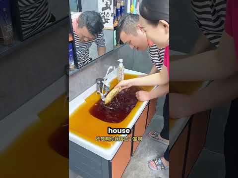 This Man Put A Cucumber In The Sink ?? thumbnail