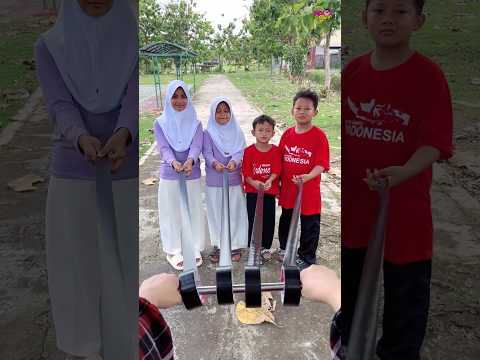 KALAU KALIAN TEAM YANG MANA NIH⁉️FRUTEAZ STRAWBERRY ATAU GUMMY BERRY☺️komen ya🙏 #funny #shorts thumbnail