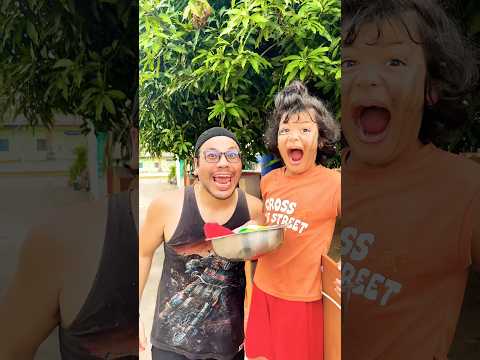 เมื่อพ่อเห็นน้องขอทาน!! ? Ep.2 #funny #comedy #drama #humor #memes #youtube #shorts #minmayang thumbnail