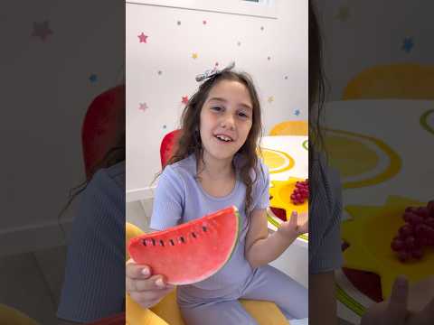 Good kids think of others too - lesson for kids thumbnail