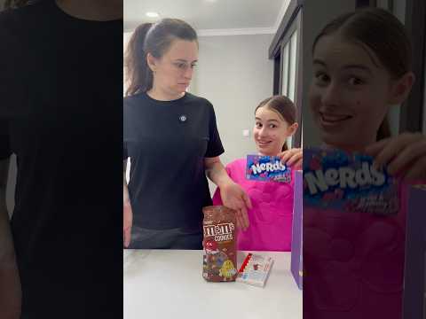 Короче говоря Алинка купила сладости #shorts #funny thumbnail