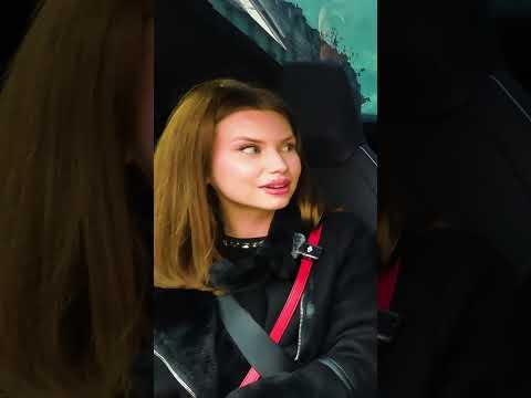 La POLICE nous arrêtes au volant du CYBERTRUCK de TESLA ! #automobile #humour #mma #challenge thumbnail
