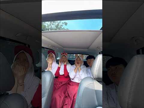 Mobil Jelek Atapnya Bolong🥹 thumbnail