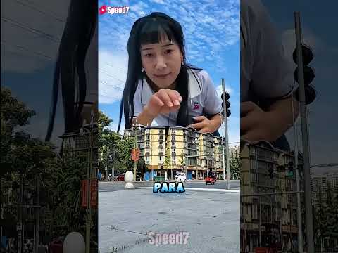 ¡Esta Chica Se Llevó El Edificio Gigante! 😱🏢 thumbnail
