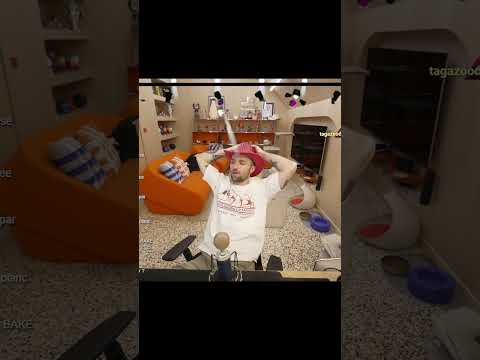 Squeezie tease la prochaine soirée Minecraft thumbnail