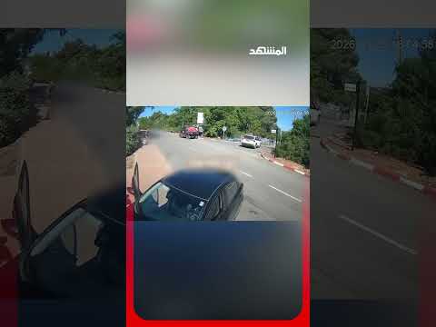 فيديو متداول يُظهر جنودًا إسرائيليين يفرّون عقب إطلاق طائرة مسيّرة من جنوب لبنان thumbnail
