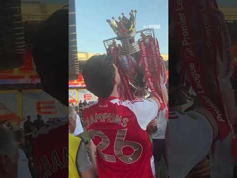 The moment all Arsenal fans were waiting for! 🏆🙌 #arsenal #football #premierleague thumbnail