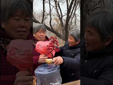 पत्नी के लिए बहुत प्यार से बनायाFlowers ?~ wood toy-woodworking art skill wood / hand crafts #shorts thumbnail