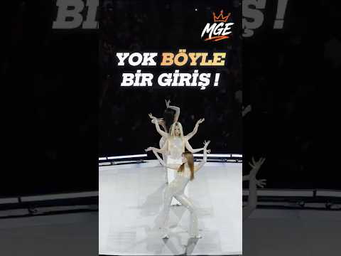 Bu Giriş Fazla İyiydi ?? #manifestgirls #manifam #shorts thumbnail