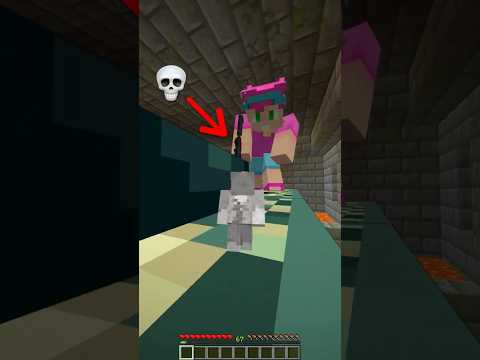 ESCONDIDAS EN MINECRAFT con Invictor 😂 thumbnail