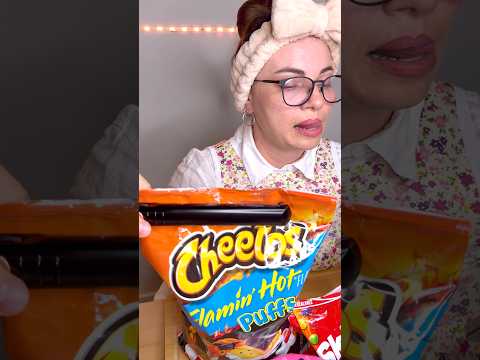 Vs Mom: Healthy or Fake 🥦 thumbnail