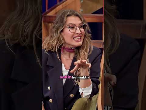 İlişki Terapistinin Terapilik İlişkisi! 😁 #Shorts #bkm #komedi #güldürgüldürshow thumbnail