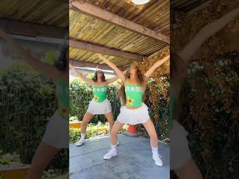 celebración de goles de futbolistassss #daidai #dance #shortviral #shakira #mundial thumbnail
