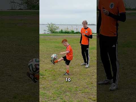 Deze Jongen Is Een TALENT?? thumbnail