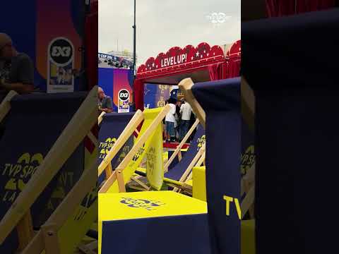 MŚ W KOSZYKÓWCE 3x3 RUSZAJĄ W WARSZAWIE! #SHORTS thumbnail
