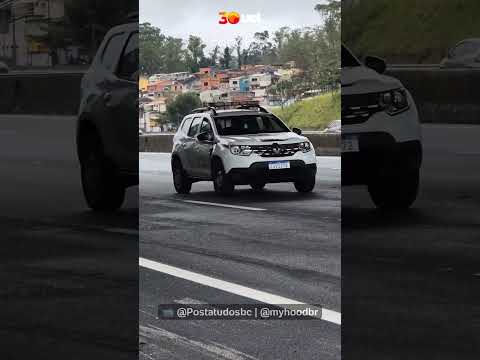 Acidente com caminhão interdita faixas da Rodovia dos Imigrantes neste domingo thumbnail