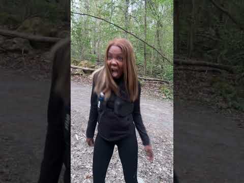 Vilken är din favorit film? #apex #humor #komedi #roligaklipp #parodi #comedy #funny #shortvideo thumbnail