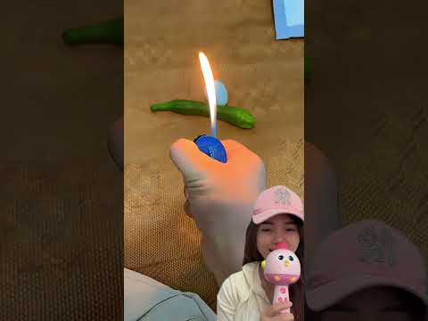 MAMA PAPA DAPAT KOREK API UNIK 😍 thumbnail