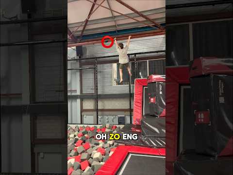 TELEFOON ZOEKEN (trampolinepark) thumbnail