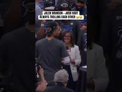 Brunson just HAD to take a swipe at Hart when he was called up to the mic 😂 thumbnail