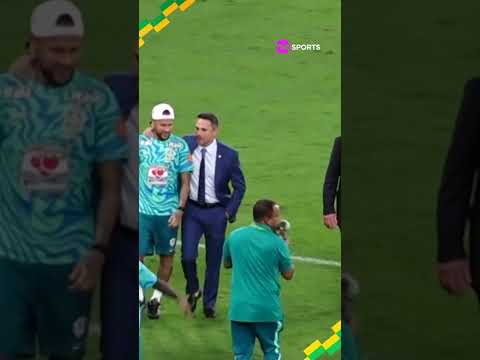 O CLIMA TÁ MUITO BOM ENTRE NEY E ANCELOTTI!! 🇧🇷🇧🇷 #shorts thumbnail