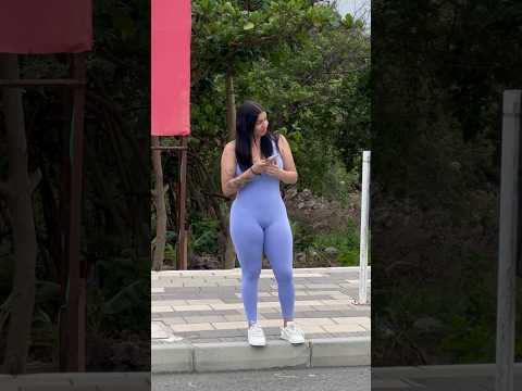 La moto / de cartón ? #funny thumbnail