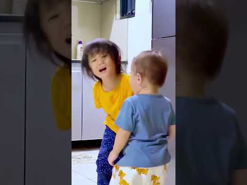 Gemes Banget Waktu Kecil Aletha Abew Rebutan Puding #alethaabew thumbnail