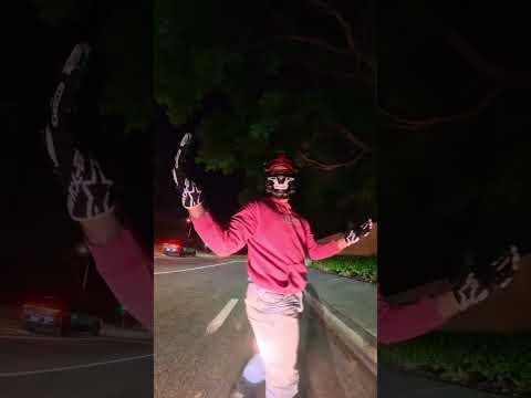 Un conductor ebrio al volante? #bike #bikelover #bikelife thumbnail