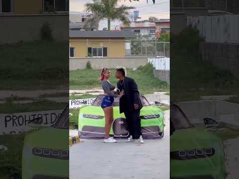 Essa mulher chegou pra vê o carro no final querendo destruir tudo veja thumbnail