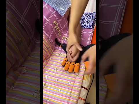 ✅ How to recover hand strength fast? -Effortless Exercise Automatic Hand Trainer Gloves (# 2021) ‪ thumbnail