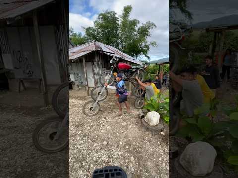 Pinakamahirap imaniho na motor #automobile #motorcycle #motor thumbnail
