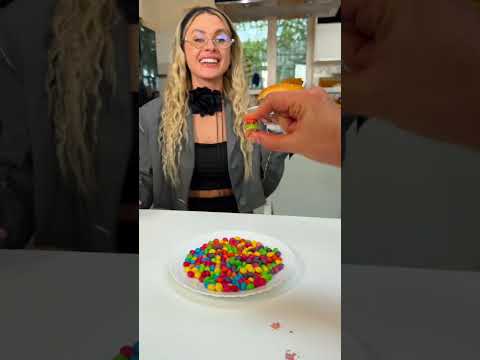 أفضل حجم للهامبرغر ? #عائلة #دبي #shorts# viral #الامارات thumbnail