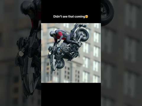 #AamirKhan’s EPIC Mid-Air Bike Transformation Scene ?#Dhoom3 #AbhishekBachchan #ActionThriller thumbnail