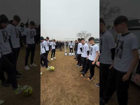 Un ultimo TIRO per il loro compagno di SQUADRA...⚽💔 thumbnail