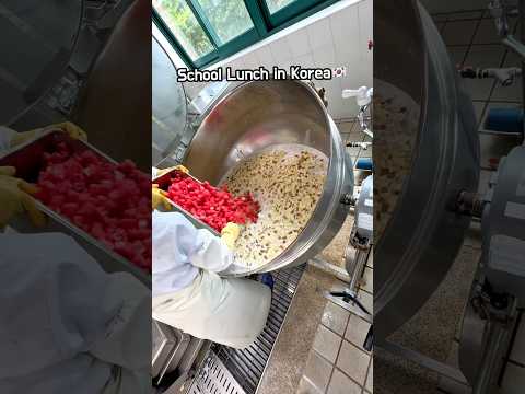 Making Hwachae at a Korean High School ??? #korea #southkorea #seoul #koreanfood thumbnail