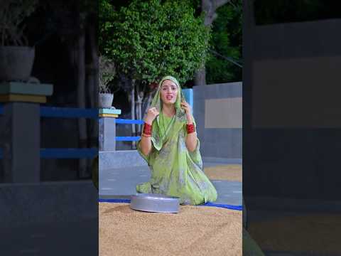 Ghoonghat Toh Karna Padega ? #neetubisht #funny #lakhneet #comedy #youtubeshorts #trending #viral thumbnail