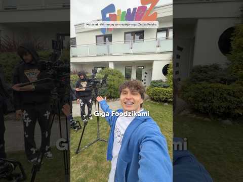 ZOBACZCIE BACKSTAGE NASZEJ NOWEJ PIOSENKI! thumbnail