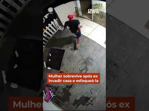 Mulher sobrevive após ex invadir casa e esfaqueá-la #Shorts #CidadeAlerta thumbnail