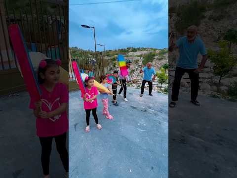 سباق الابسكريم و البوظه #funny #comedy ./ماريا thumbnail