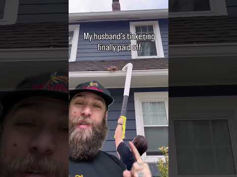 How to clean gutters #jeeplife #offroad #jeepwrangler #4x4 #cars #car #ford #offroading #shorts thumbnail