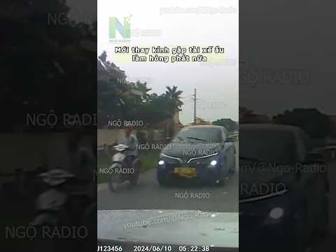 Mới thay kính gặp tài xế ẩu làm hỏng phát nữa thumbnail