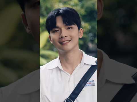 'Anh Bờ Vai' | ANH BỜ VAI - The Debut Album 🫂 #vuongbinh #shorts thumbnail