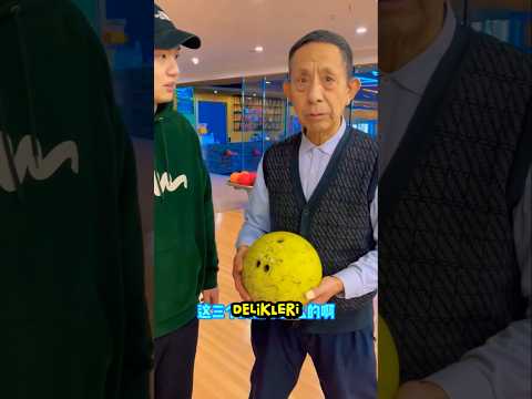 Babamın Bowling Topu ile İmtihanı thumbnail