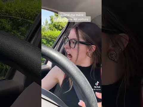 Quand ma mère s'embrouille en voiture #humour #pourtoi #foryou thumbnail